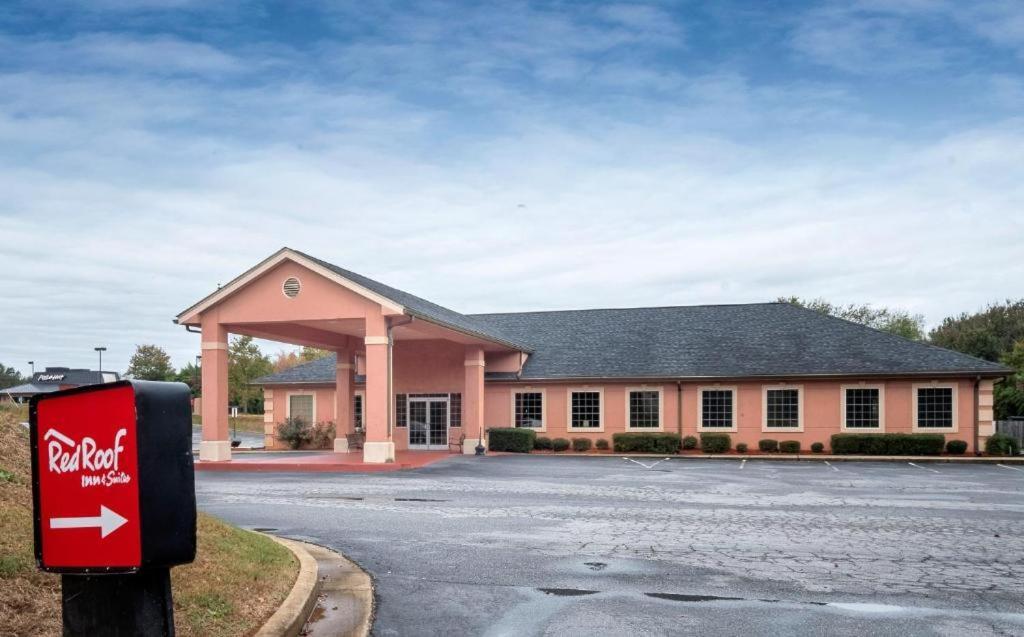 My Home & Suites Madison Ga Buitenkant foto