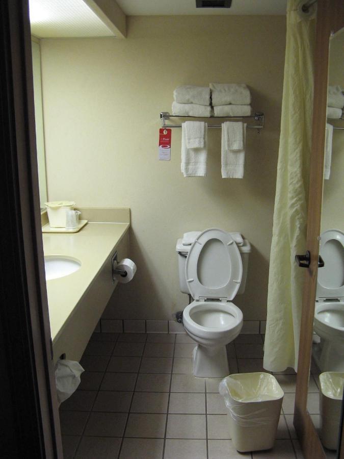 My Home & Suites Madison Ga Buitenkant foto
